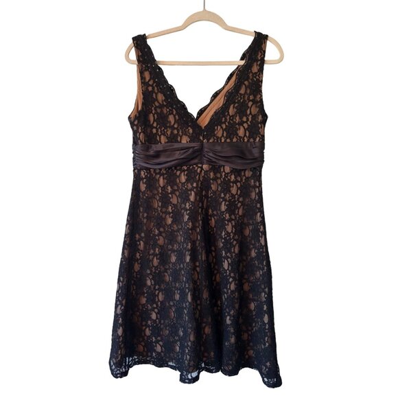 S.L. Fashions Lace Sleeveless Party Dress With Satin Waistband Sequins V-Necklin - Picture 4 of 15